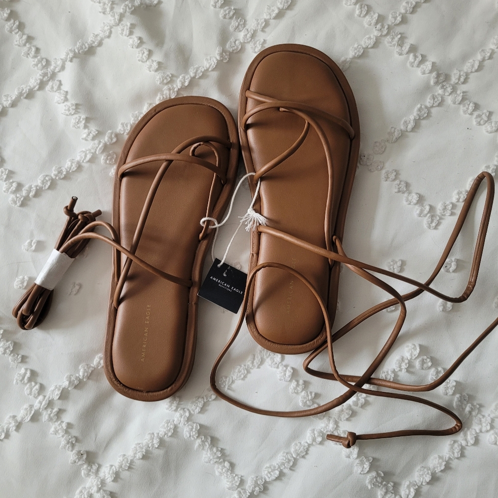 Nwt American Eagle Gladiator Sandals size 8